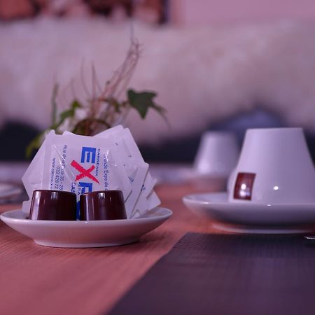 Hotel-Rotisserie La Tour Rouge Delemont Ngoại thất bức ảnh